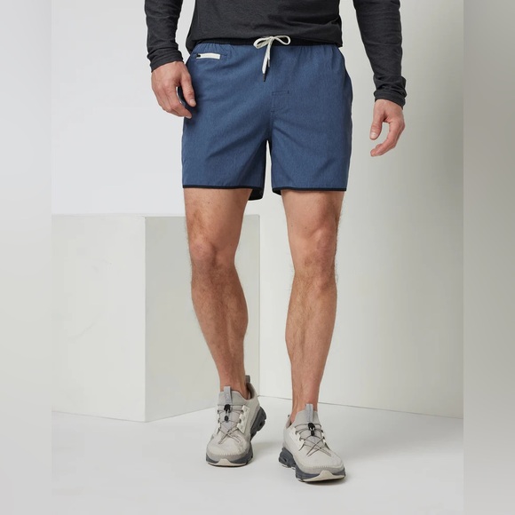 Vuori Other - Sold  Banks Short Patch Logo Men's Sz Small Hybrid Performance Unlined 5” Inseam